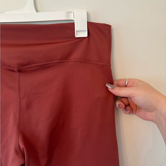Nike Terracotta Dri-Fit High Rise Leggings Size 1X - Picture 5 of 10